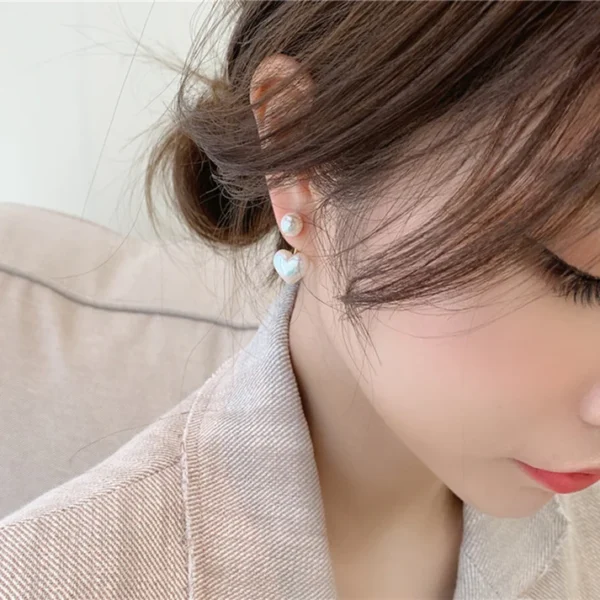 Pearl Cluster Heart - Earring